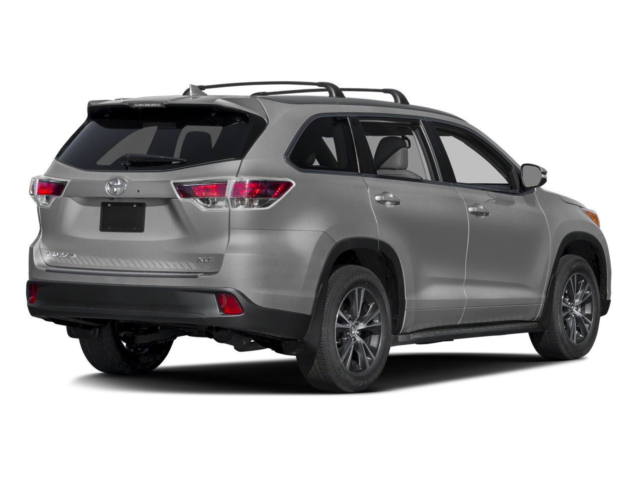 Used 2016 Toyota Highlander XLE with VIN 5TDJKRFHXGS237506 for sale in Duluth, Minnesota