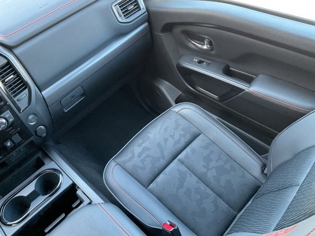 2024 Nissan Titan PRO-4X