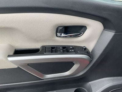 2024 Nissan Titan XD SV