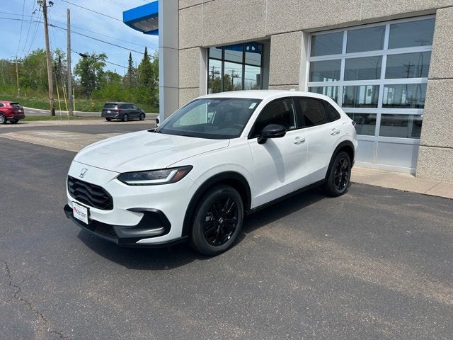 2026 Honda HR-V Sport AWD's photo