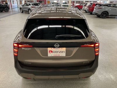 2025 Nissan Kicks SV