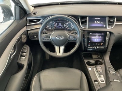 2023 INFINITI QX50 LUXE