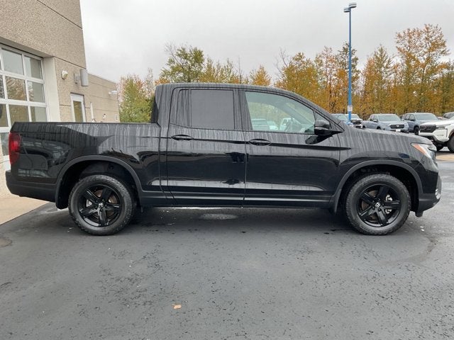 2022 Honda Ridgeline Black Edition