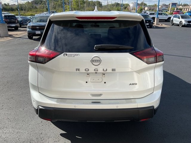 2025 Nissan Rogue SV