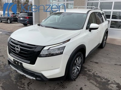 2024 Nissan Pathfinder SL