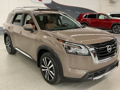 2024 Nissan Pathfinder Platinum