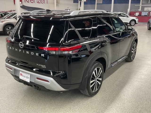 2025 Nissan Pathfinder Platinum