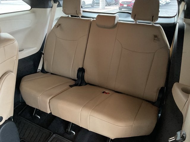 2023 Toyota Sienna XLE