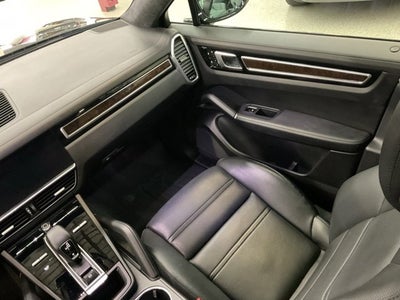 2023 Porsche Cayenne GTS